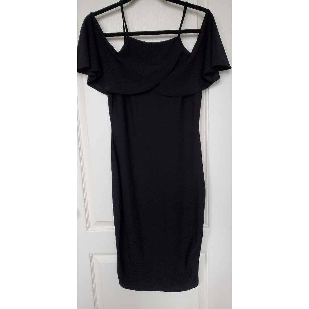 NBW 🔥Boohoo Off The Shoulder Body Dress